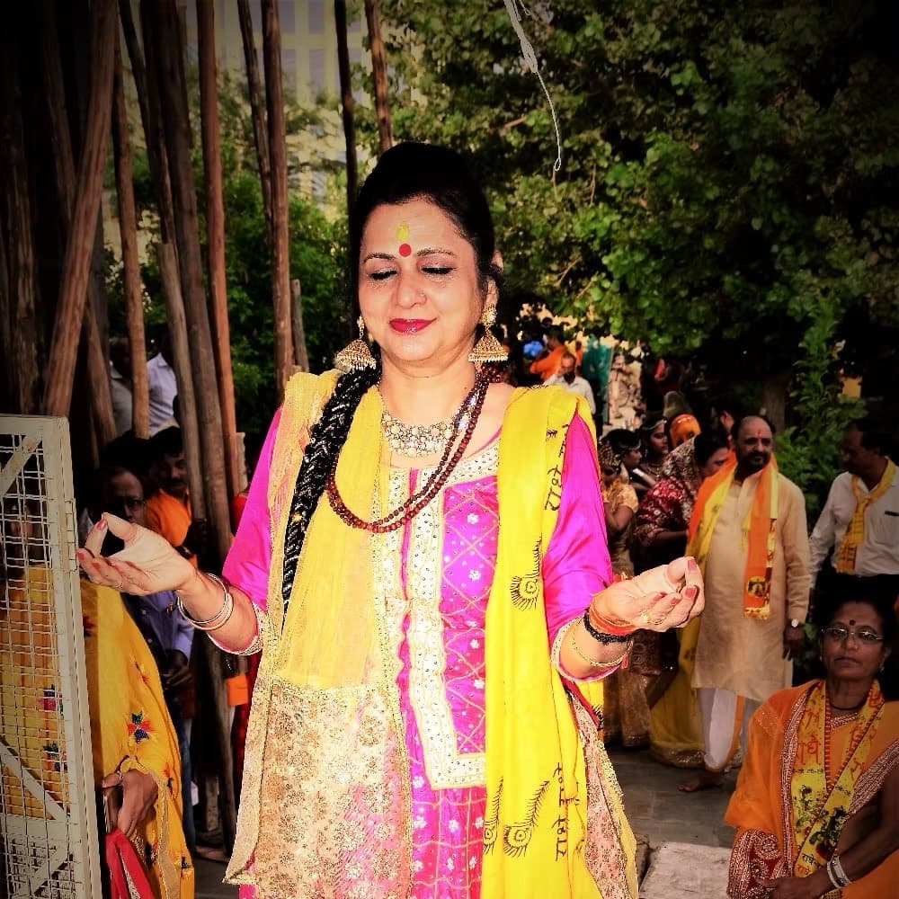 Shri Maa Dr. Sushma Pandey (Ananya Ji).